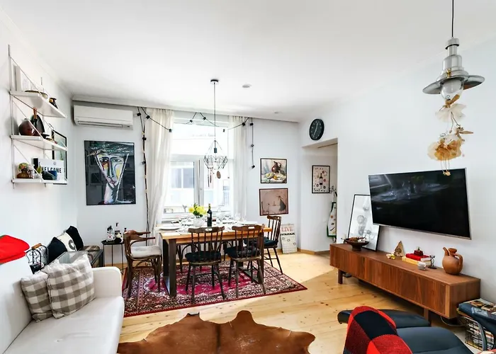 3Bdr The Hadjis - City Center Flat