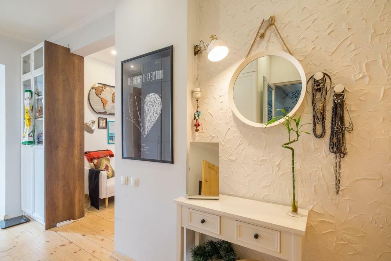 3bdr The Hadjis - Center Flat Appartement