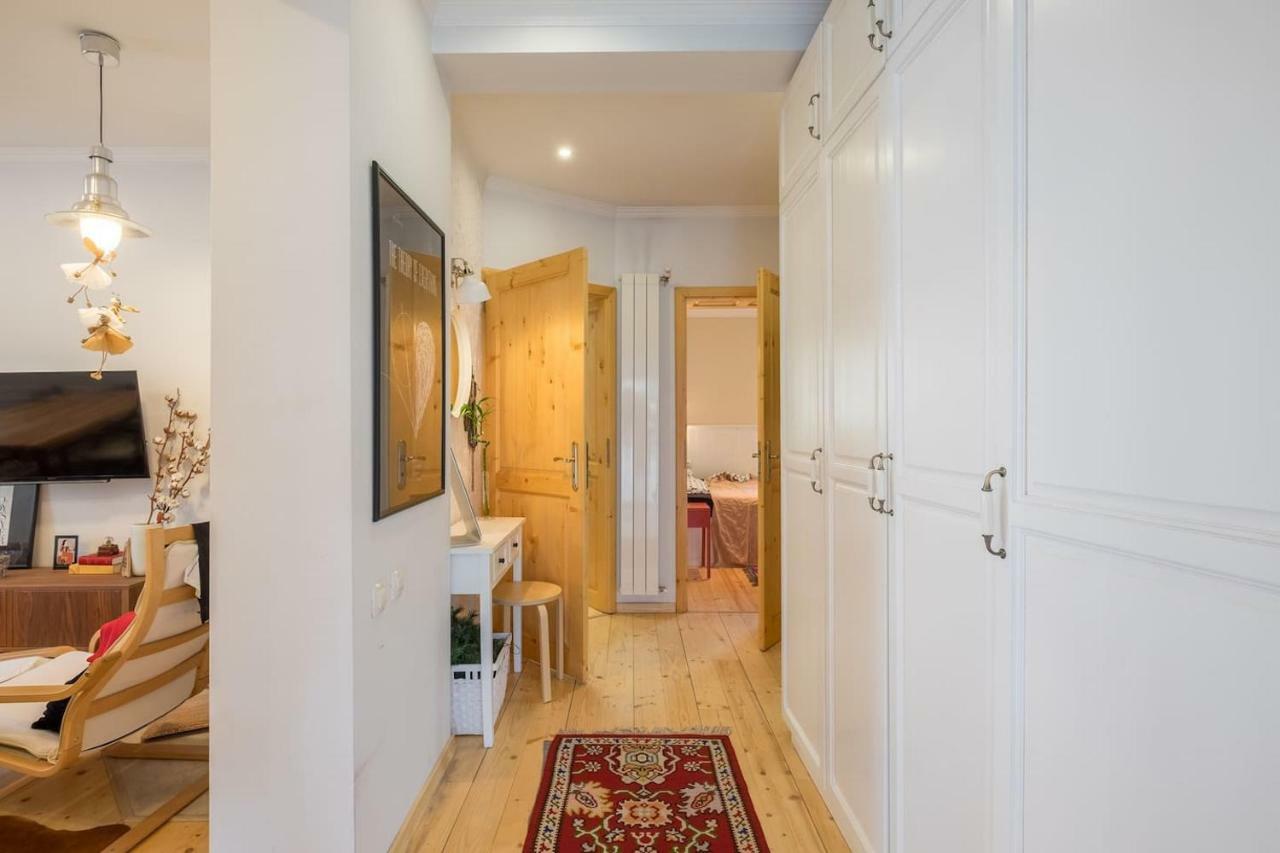 3bdr The Hadjis - Center Flat Appartement