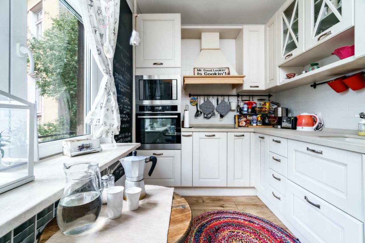 3bdr The Hadjis - Center Flat